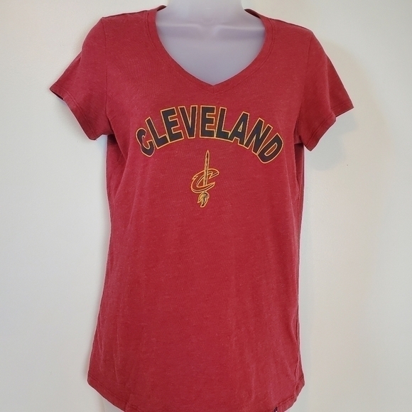 CLEAVLAND Cavaliers Womans Shirt Small - Picture 1 of 5
